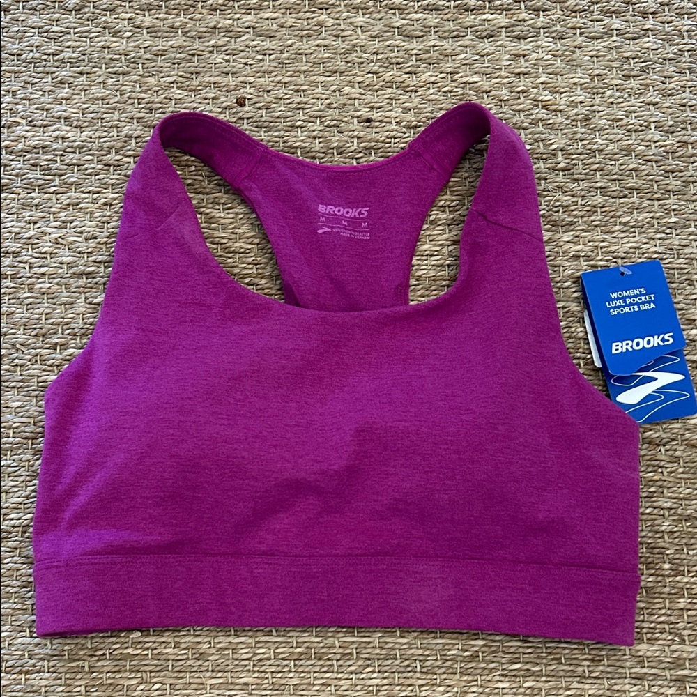 Brooks women’s luxe pocket sports bra